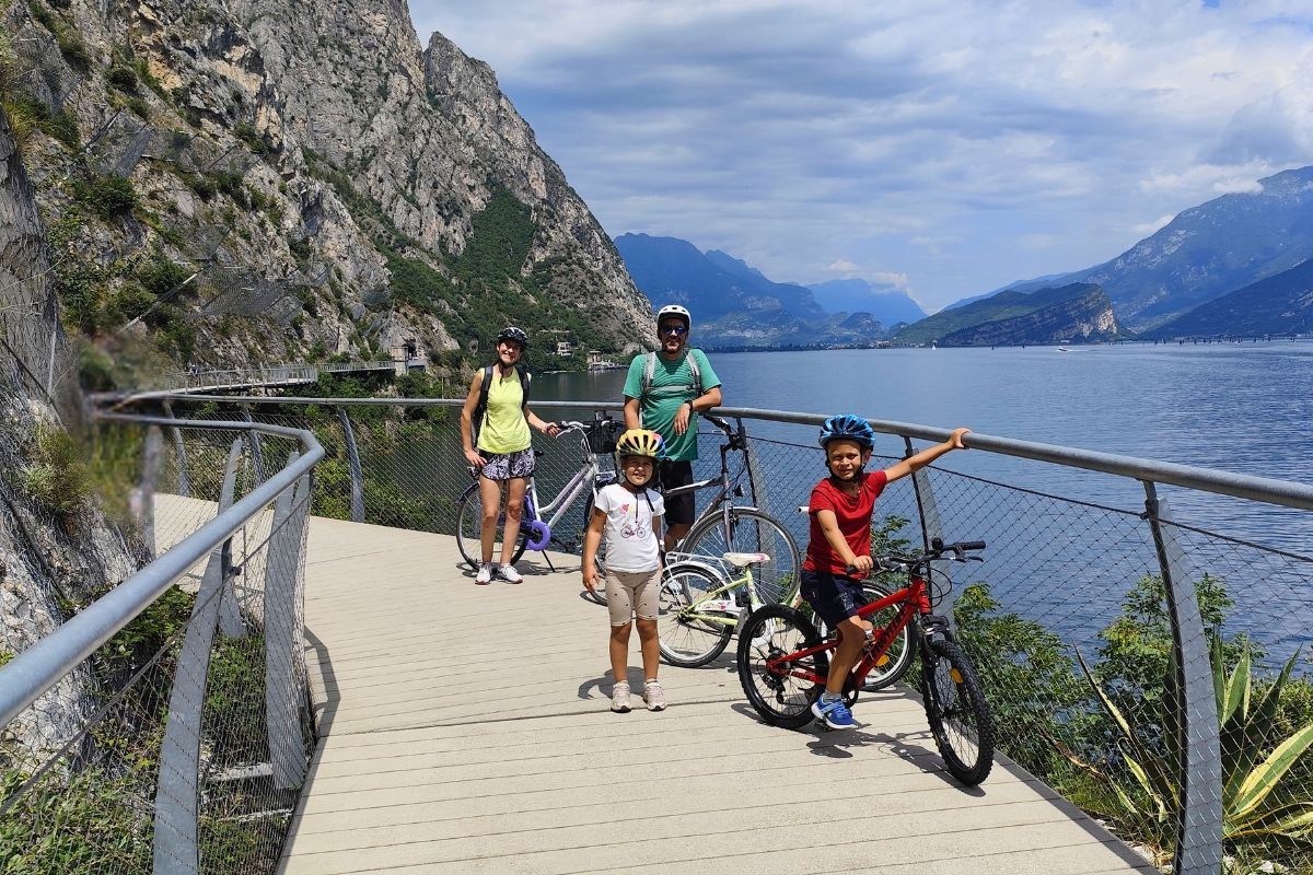 5 PISTE CICLABILI FACILI DA FARE CON I BAMBINI